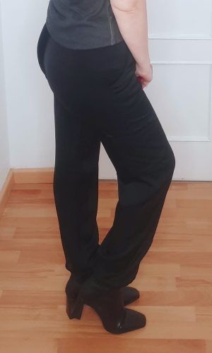 Pantalón cargo satén negro.Comprar cargo satén chica.Gabalda17